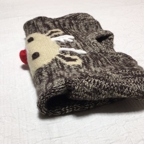 12-18m (4/$20) Rudolph Sweater by Joe Fresh - Picture 16 of 16